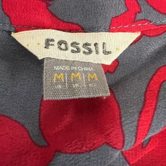 Fossil Red Gray 3/4 Sleeve V Neck Silk Blouse Size Medium - Picture 7 of 9
